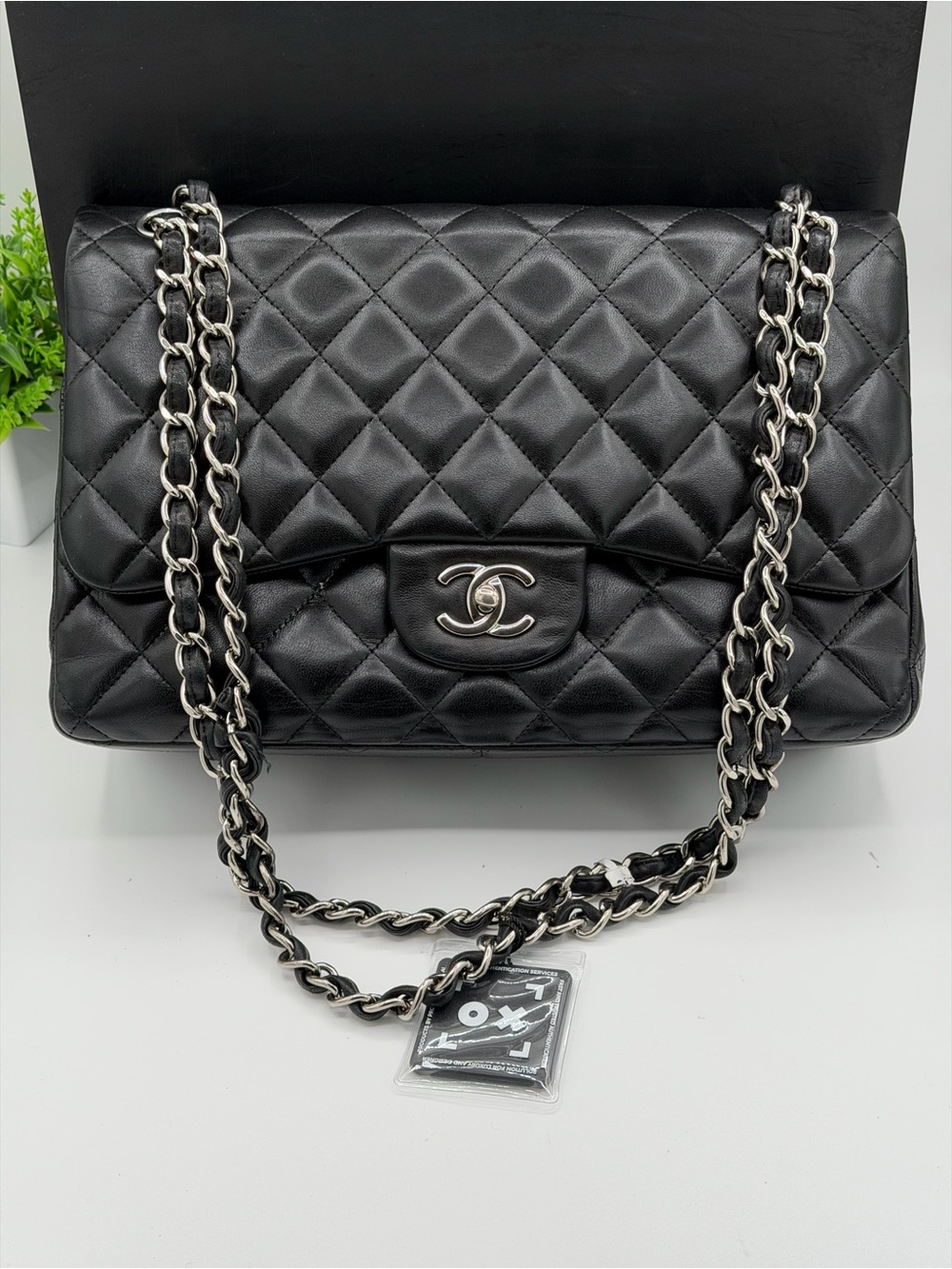 Chanel classic jumbo double flap Quilted lambskin shoulder bag silver hardware 🔥